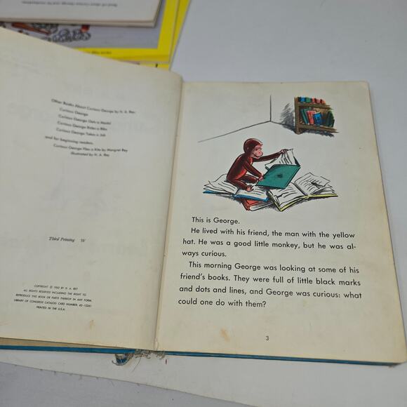 Curious George Book Lot of 8 H.A. Rey 1960s 1980s Hardback Paperback - Picture 9 of 16